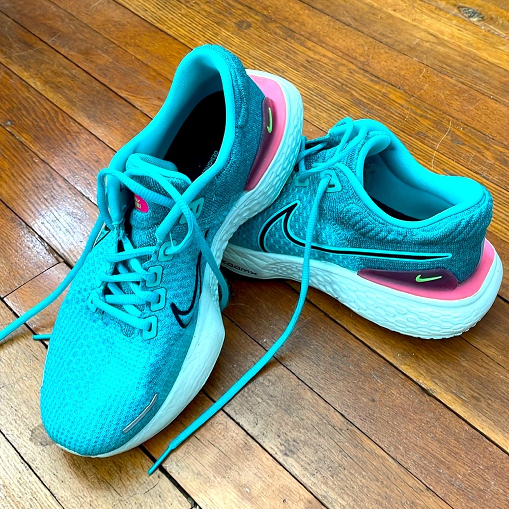 Nike ZoomX shoes. Size 10